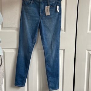 Old Navy 24/7 sculpt jeans super skinny -size 6